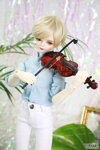 Luts Violin (M size)