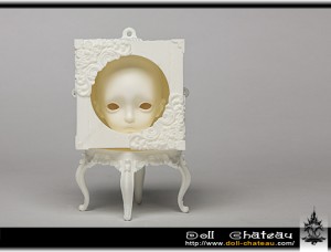 Doll Chateau Box